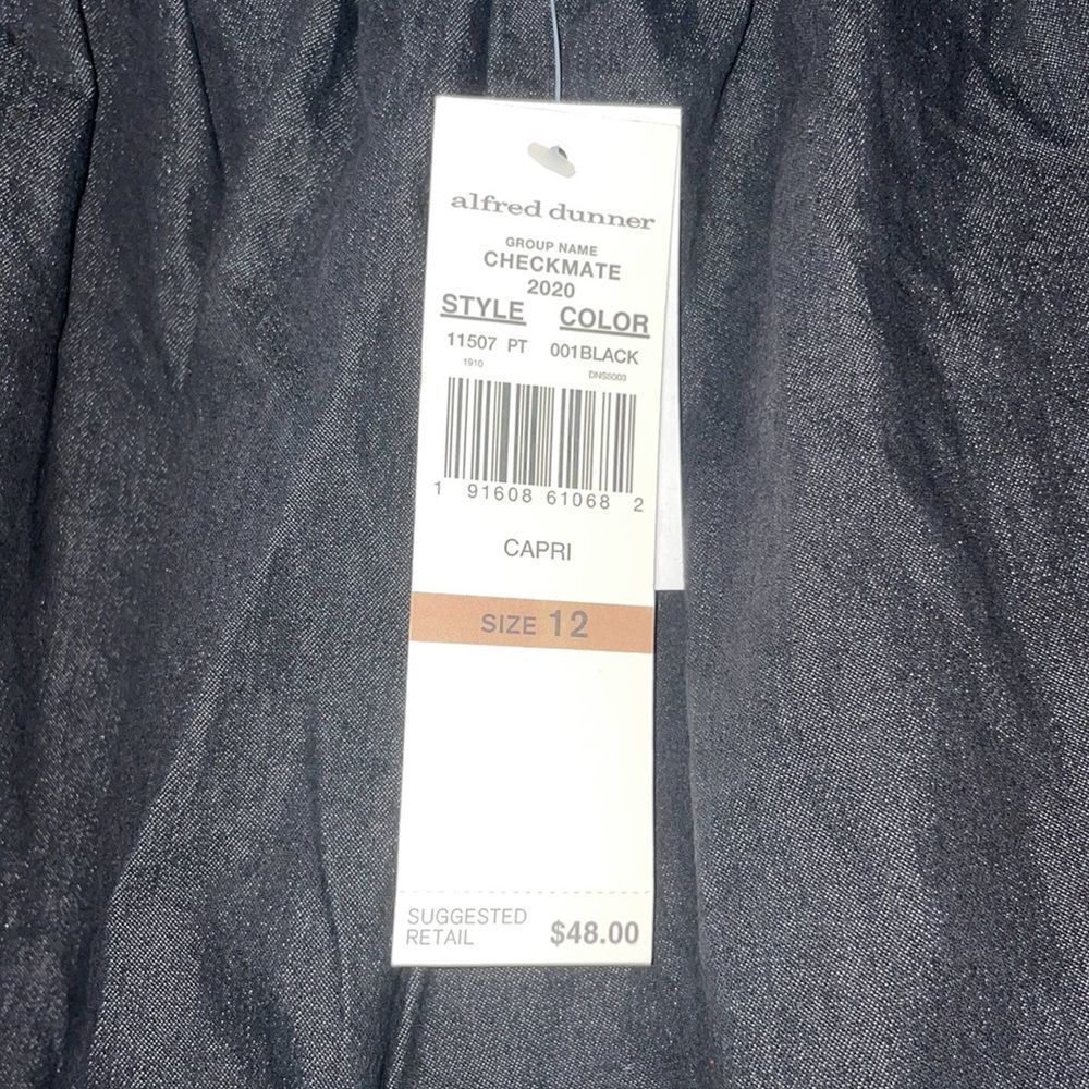 Alfred Dunner capris - Picture 5 of 9